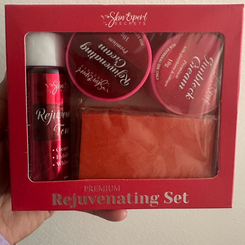 Skin Expert Premium Rejuvenating Set - Red